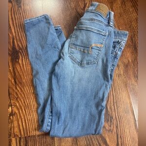 american eagle jeans. no holes